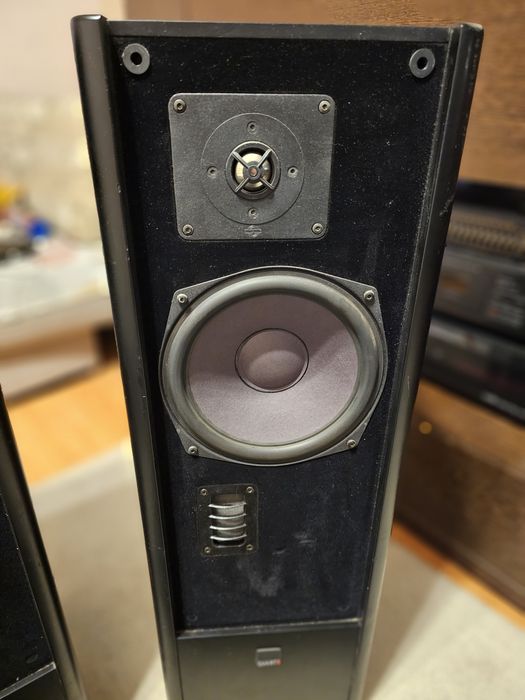 Boxe podea MB Quart 350 S, 110w pe 4 ohm, 18kg.