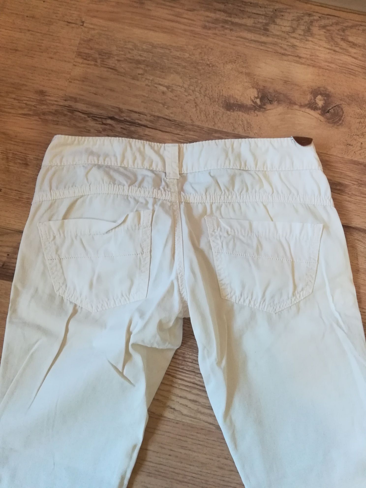 бял панталон pause jeans