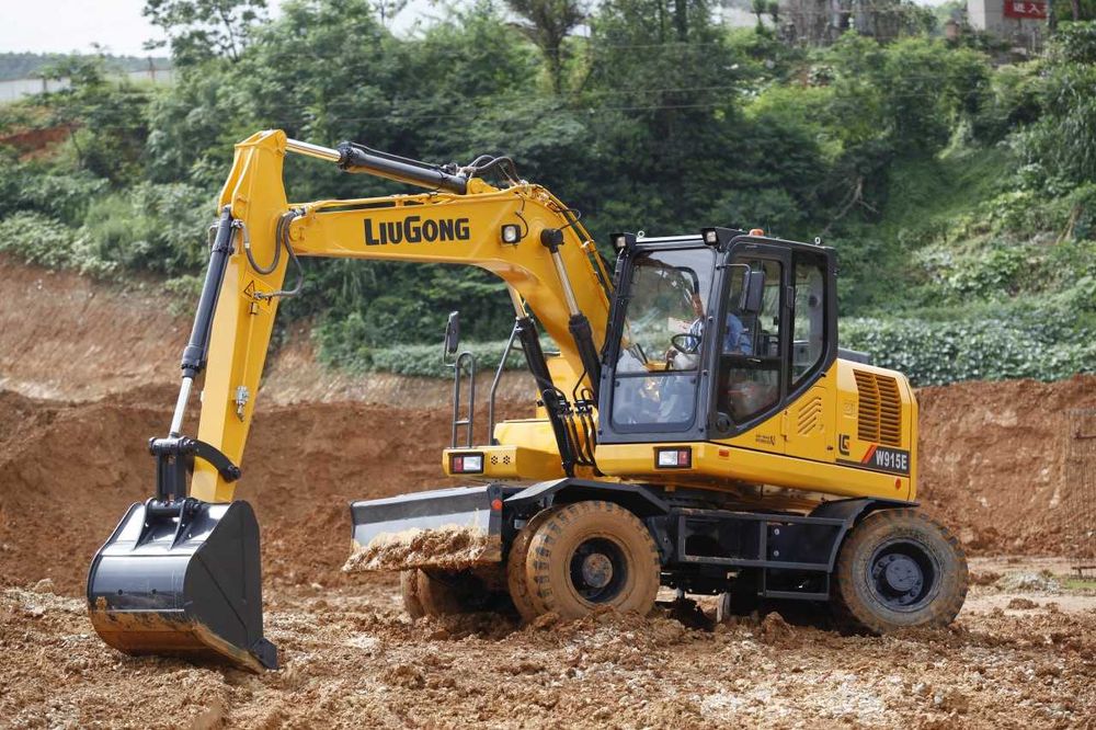 Колесный экскаватор Liugong W915E, Lizing/Kredit