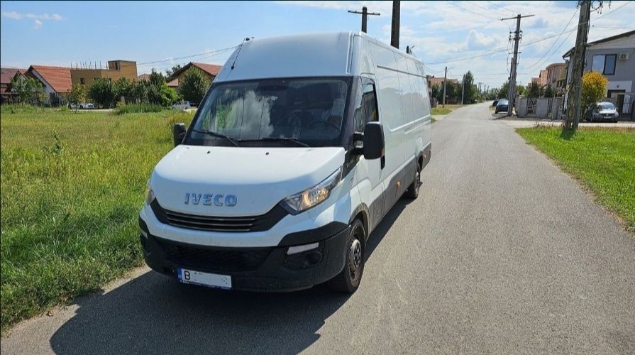 Închiriez Microbuz / Dubă Iveco Daily maxi