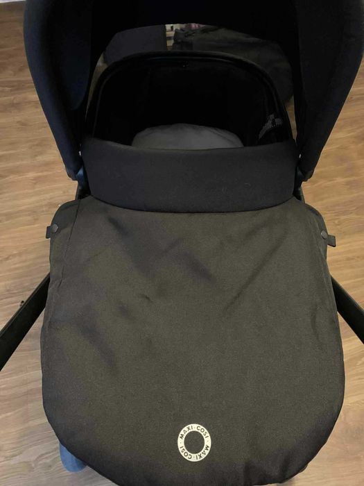 Maxi Cosi комбинирана количка със зимен кош и лятна седалка