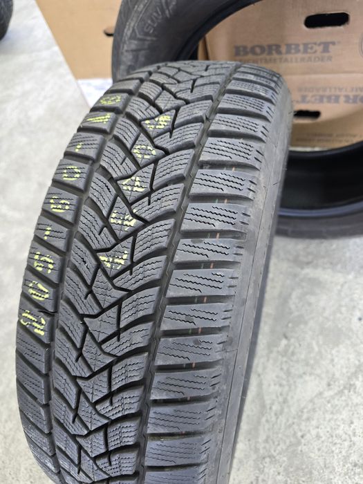 1 Брой Гума 205/60/16 Dunlop 8,5mm 23dot