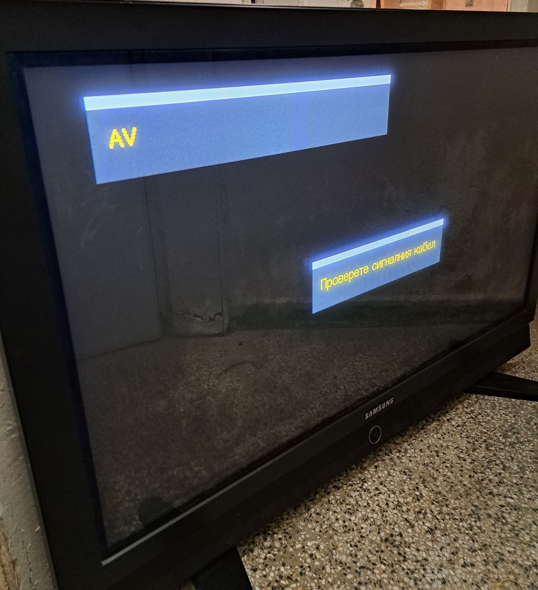 Телевизор Samsung 42" перфектен