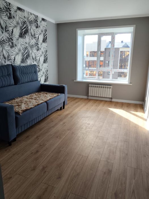 1 комн квартира 40 кв.м  200 000 в центре города