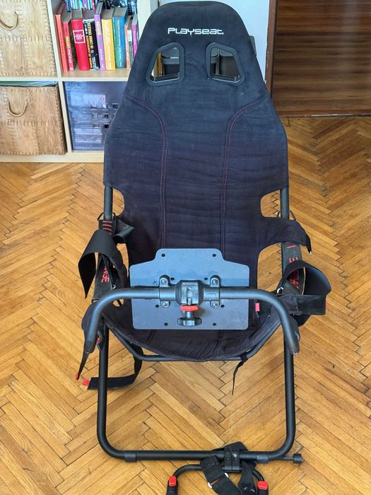 Scaun Playseat – pentru simulatoare auto / gaming / racing
