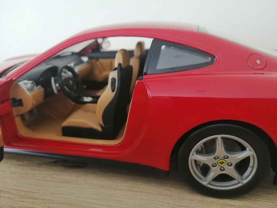 Ferrari 612, Hotwheels 1:18