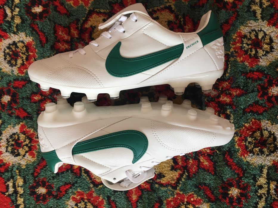 Nike Premier Tempo butsi