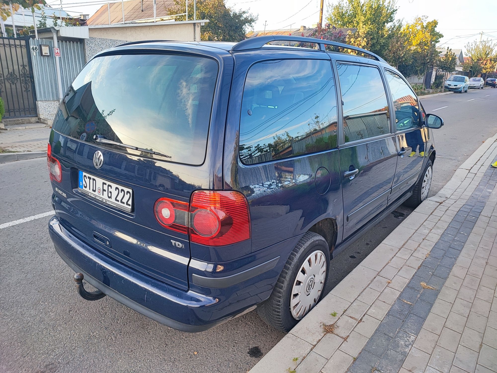 Volkswagen Sharan 1.9 TDI din 2009