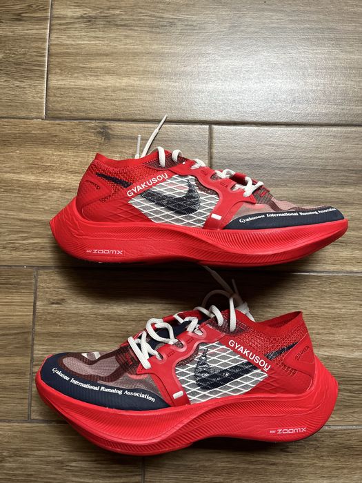 Vând Nike Gyakusuo x ZoomX Vaporfly Next% New