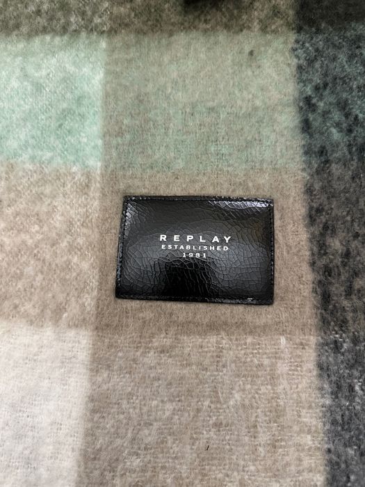 Sal REPLAY gros si pufos