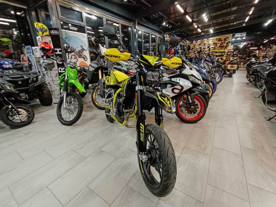 SWM SM 125R ABS Yellow -noua -pt A1-livrare EST BIKE Campina