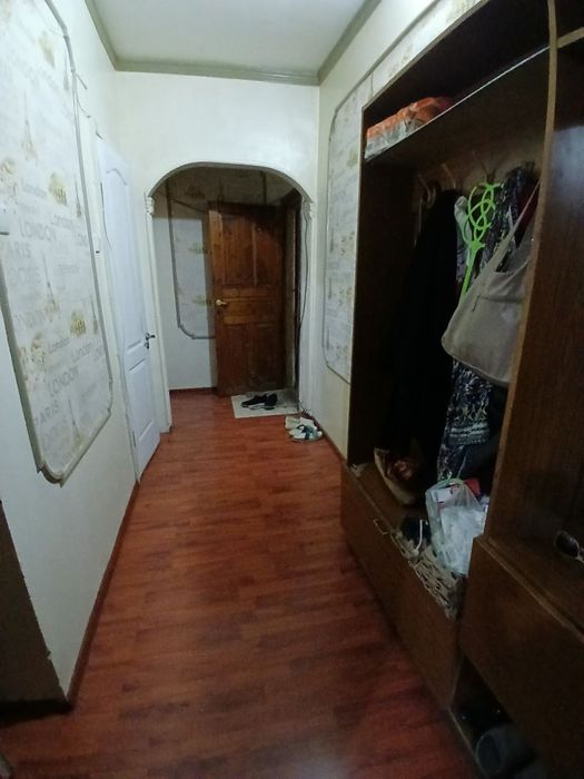 Продаю квартиру Яшнабадский р-он Авиасозлар-2 Франция 52м2. 2-ком 4-эт