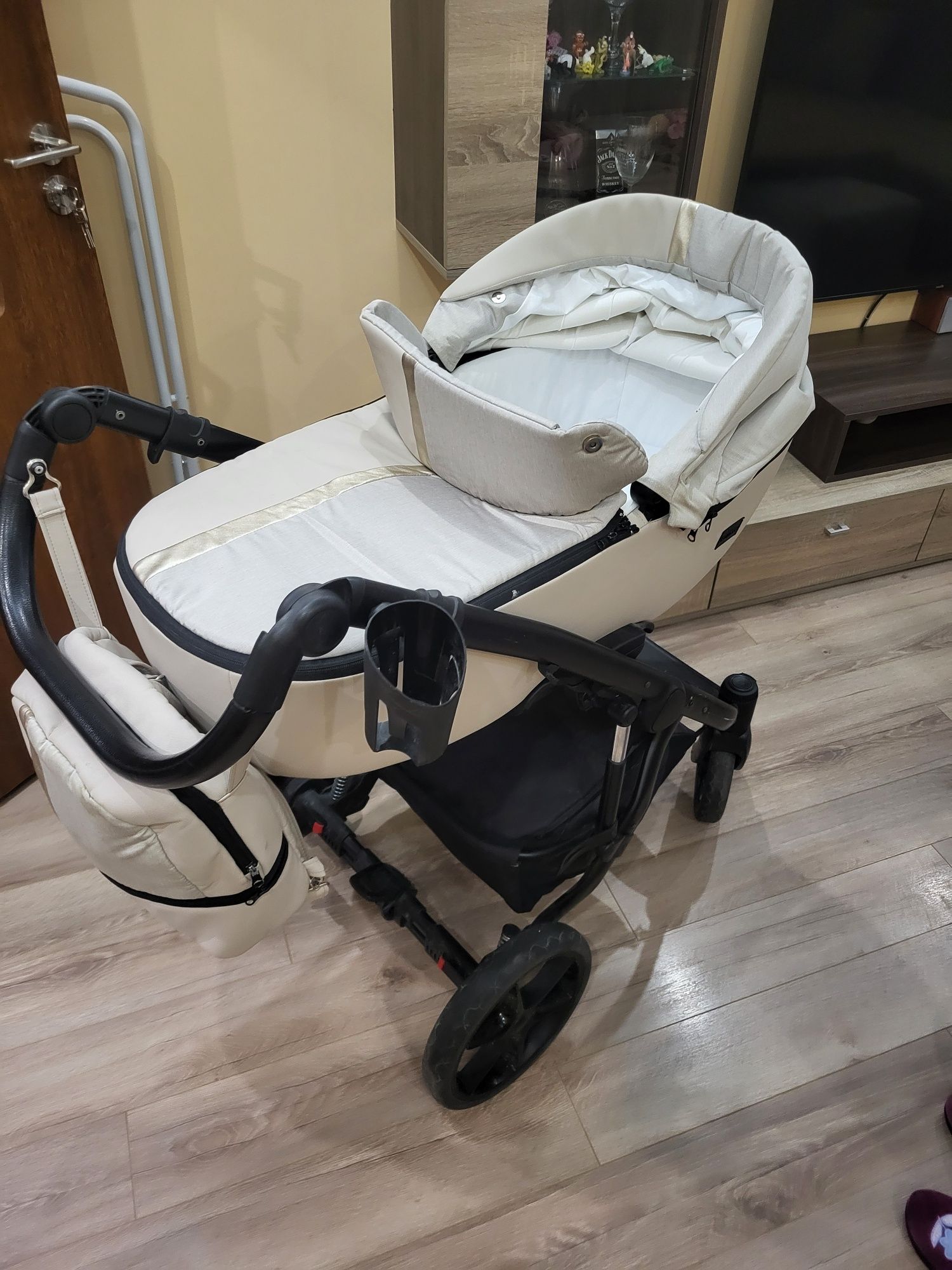 Бебешка количка BEXA Air Beige 2в1