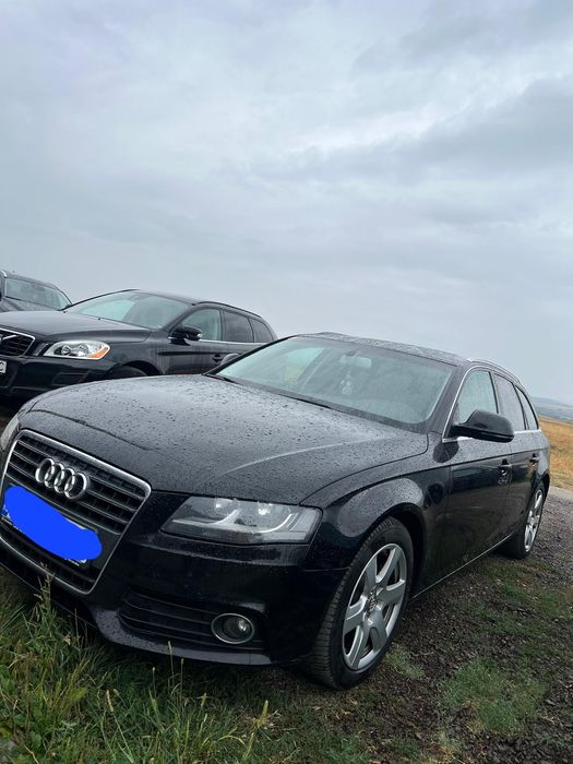 Vând Audi A 4 b8
