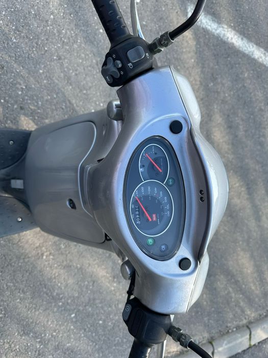 Scuter 49cc nou înmatriculat