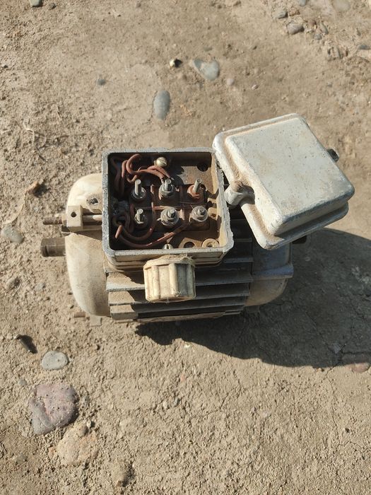 Продам электродвигатель