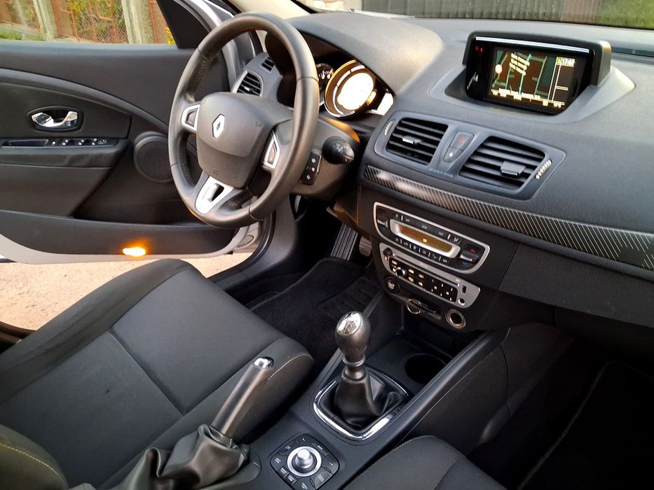 Renault Megane 2013 1,2 benzina 115 cp euro 5 Navigație