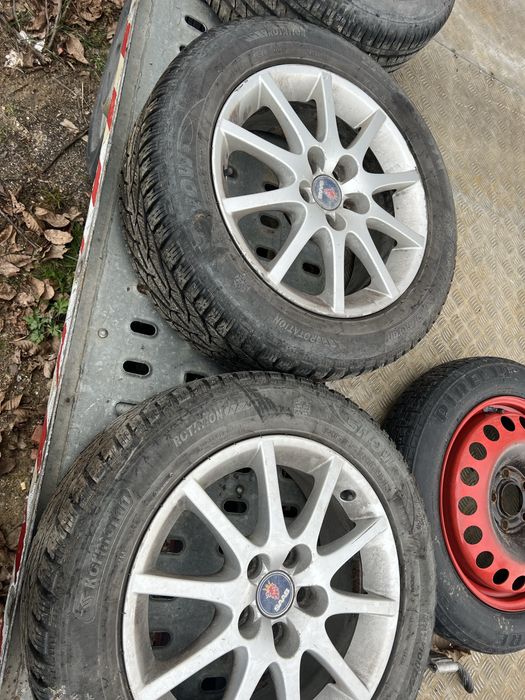 Гуми с джанти 215/55/16