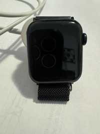 Apple Watch SE - negru