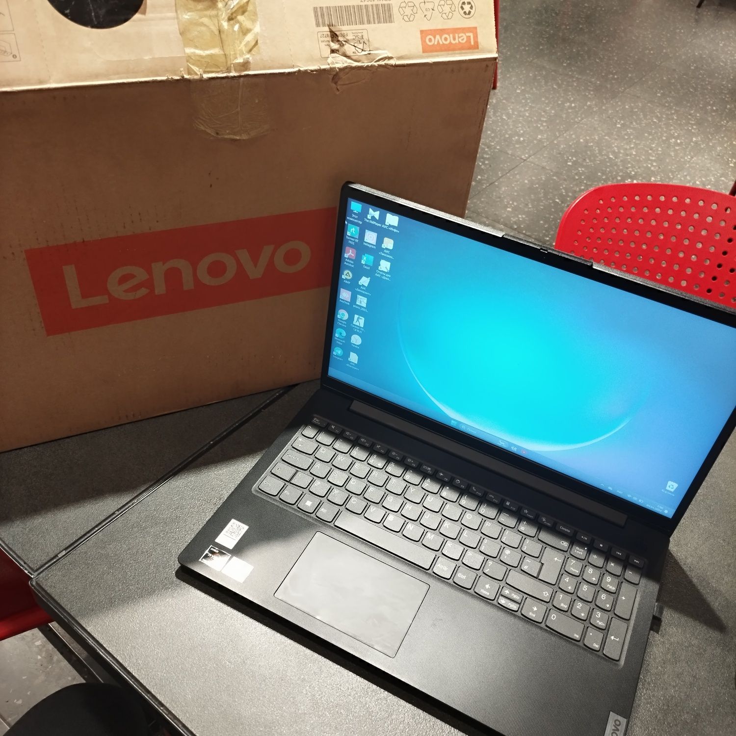 Продаётся мощный ноутбук  Lenovo #Срочно