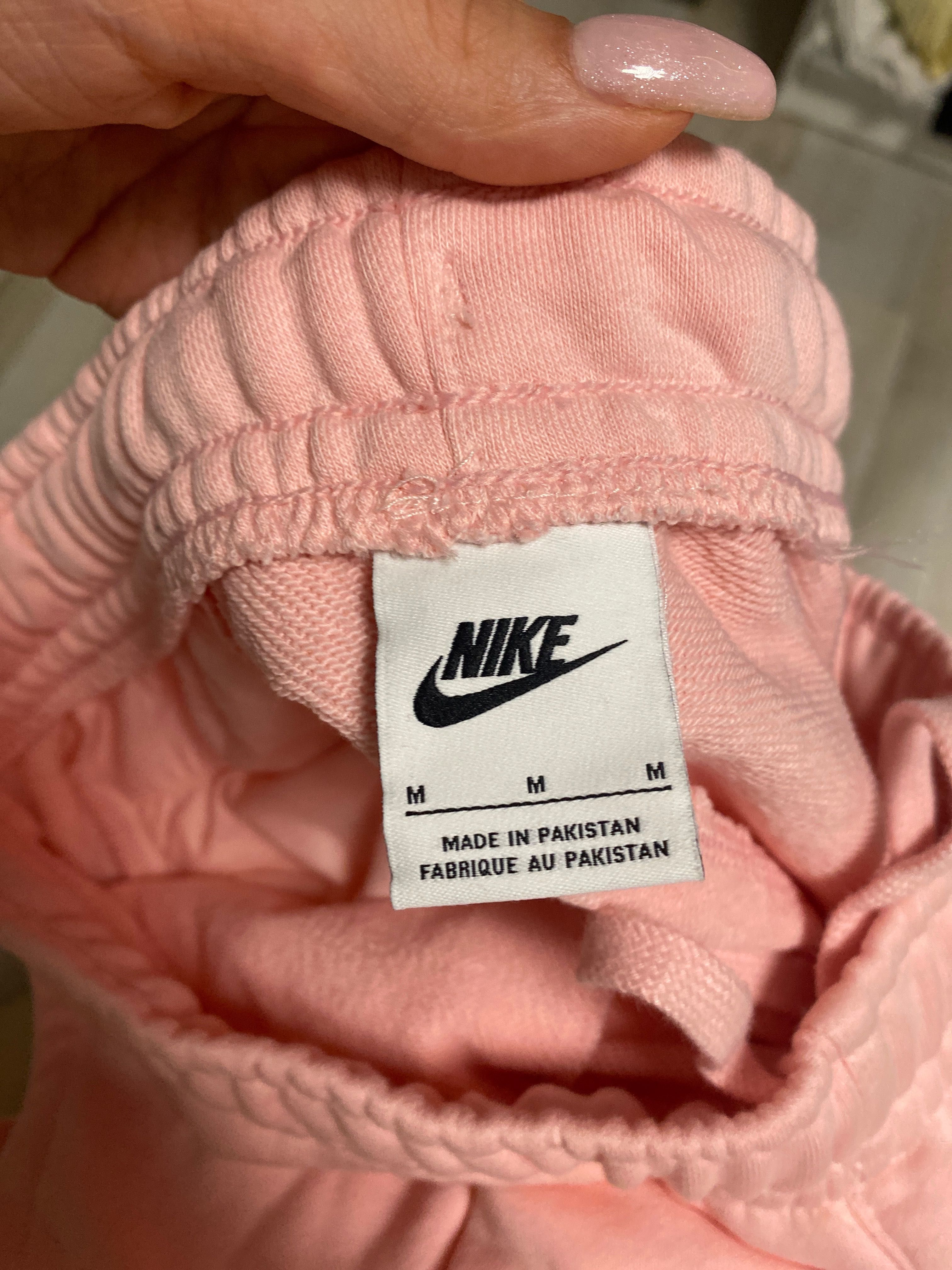 Nike анцуг бебешко розов и черен