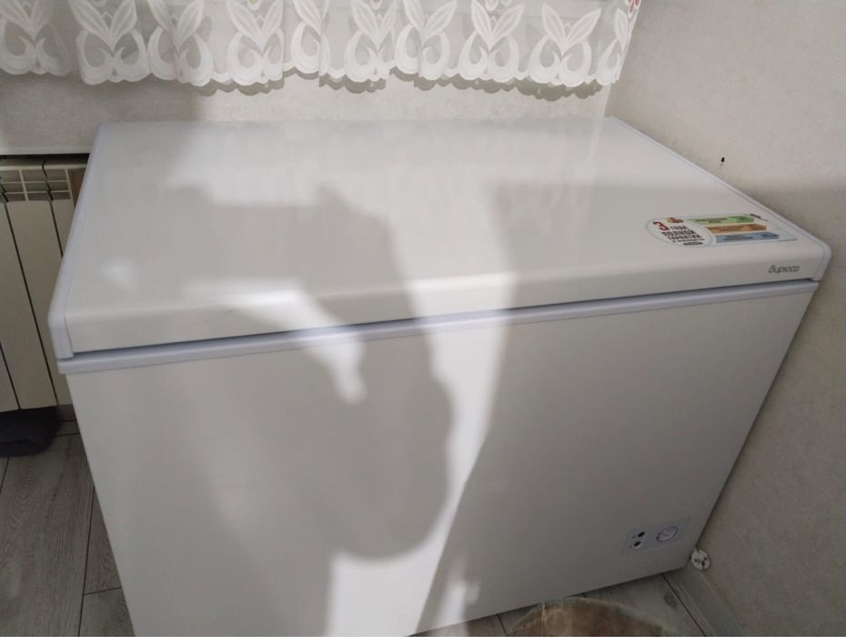 Продам морозильник почти новый