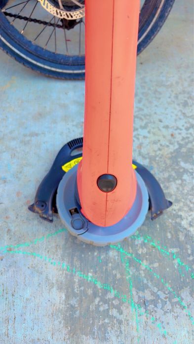 Cositoare electrică Husqvarna MA+XT25 – 300W, 25 cm, funcțională