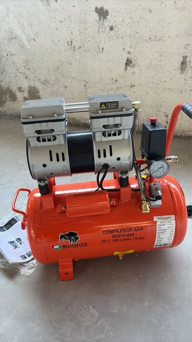 Чисто нов НЕРАЗОПАКОВАН компресор Bisonte 25 л.