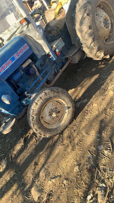 Vand tractor ford 3000