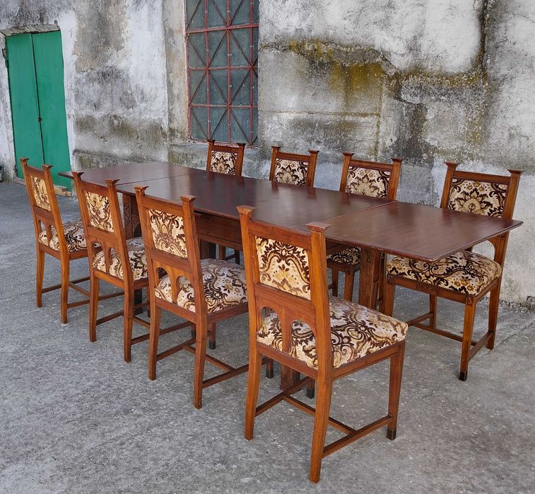 Set masa si 8 scaune vechi din lemn masiv de stejar