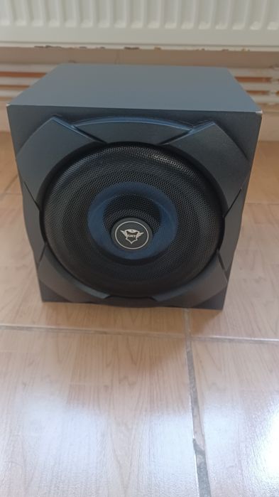 Subwoofer Thrust GTX648