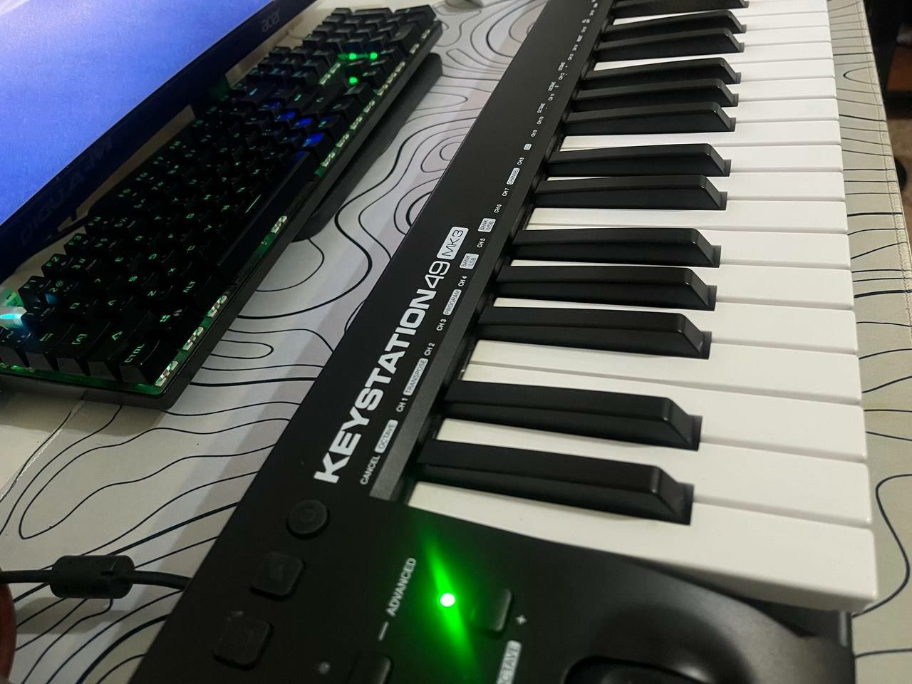Миди клавиатура Keystation 49 MK3