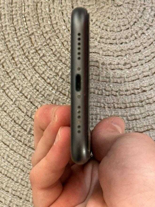 Iphone 11 impecabil