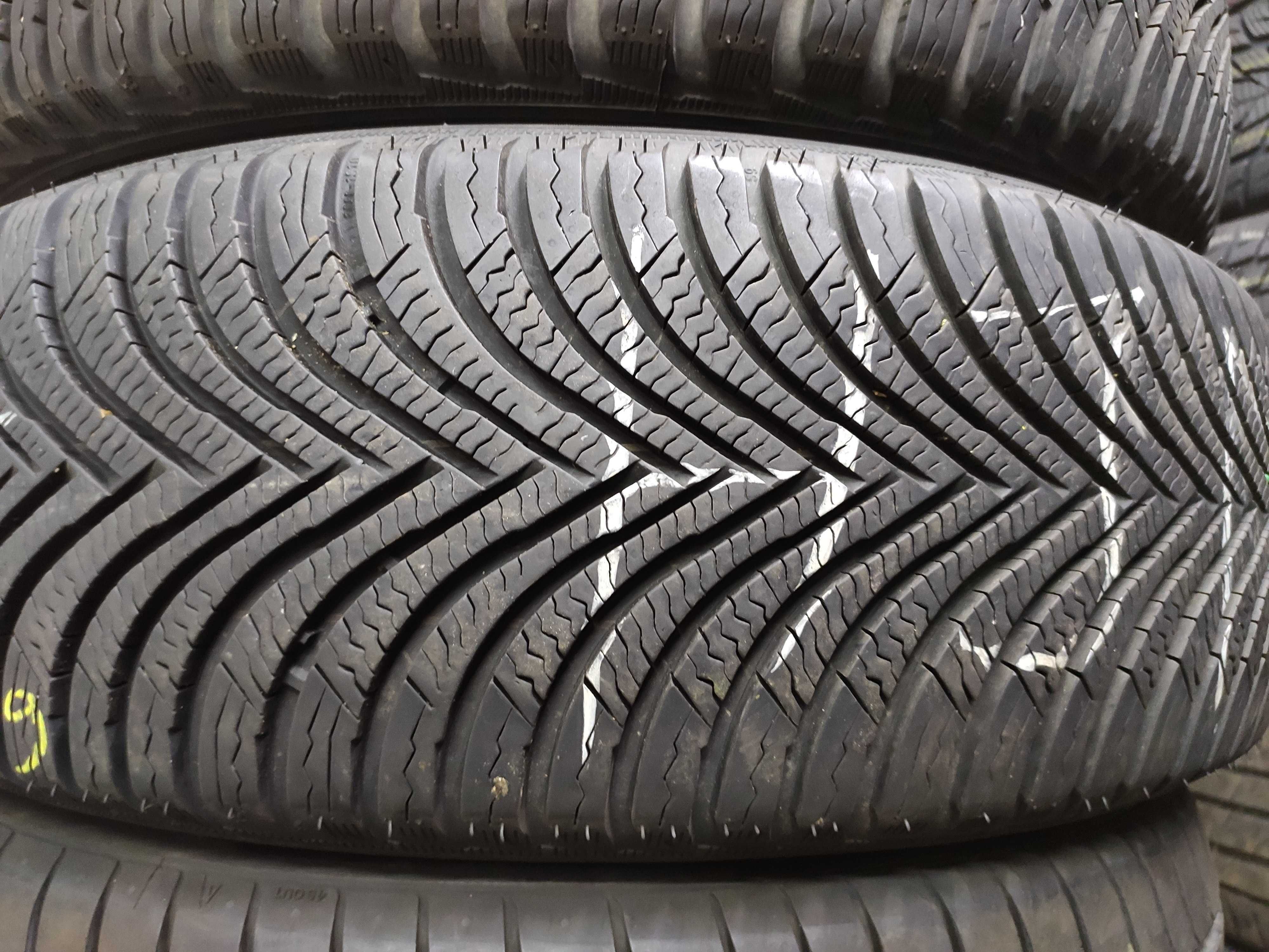 2бр Зимни Гуми 205 60 16 - Michelin