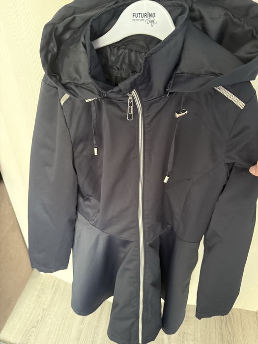 Куртка плащ на девочку 152