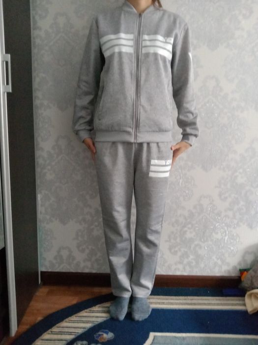 Спортивный костюм