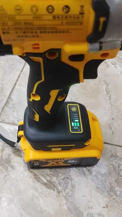Impact Dewalt DCF 922