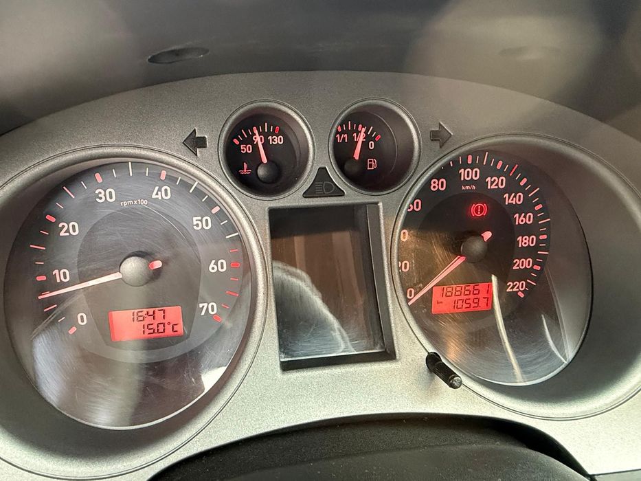 Vând Seat cordoba 1.4 benzina an 2009