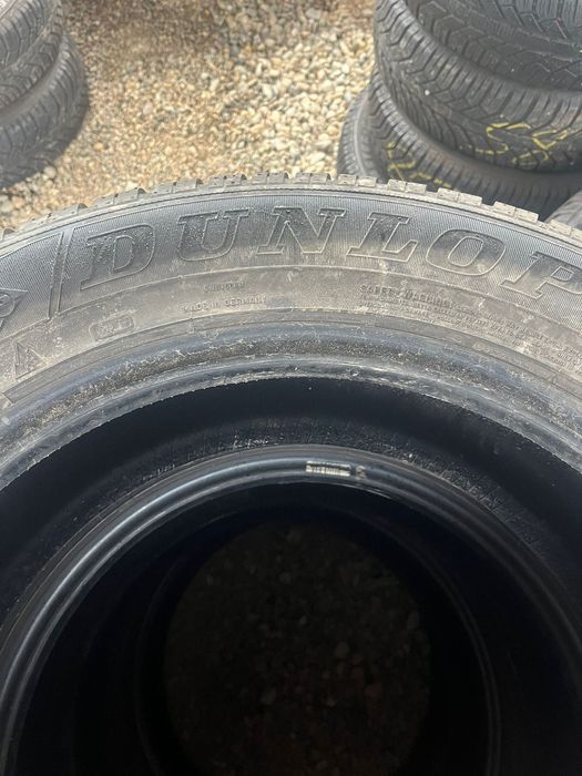235/55 r18 de iarna 4 buc ca noi DUNLOP