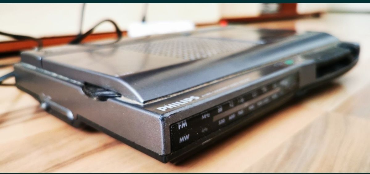 Radio casetofon recorder cu ceas Philips retro vintage colecție anii90