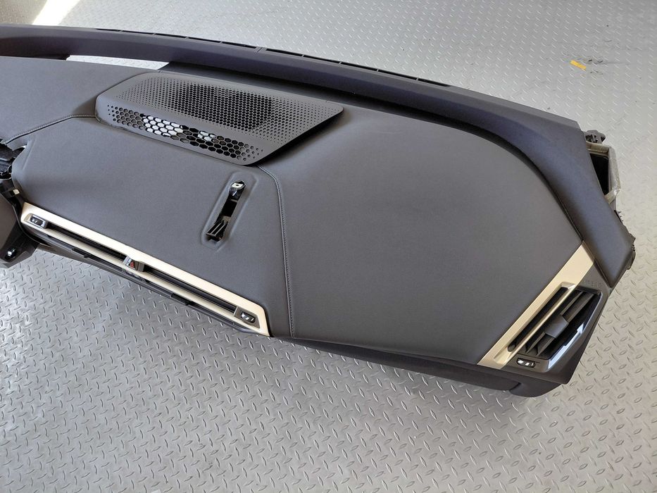 Арматурно Табло за BMW iX I20 с Head Up