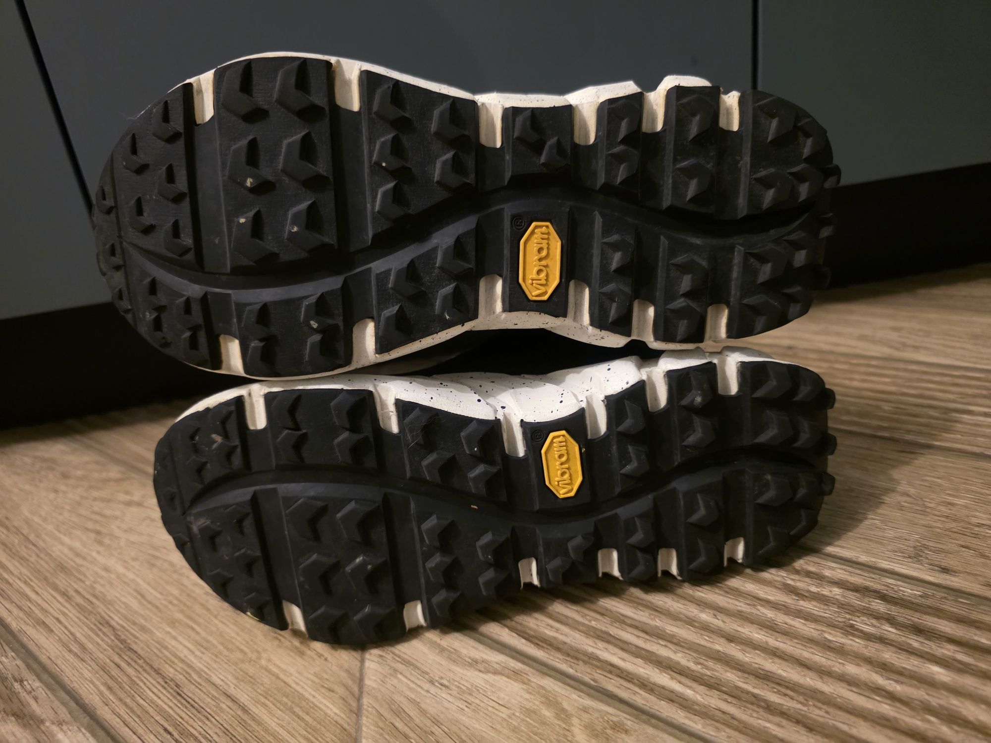 Дамски маратонки FILA BIELLA 1911 Vibram