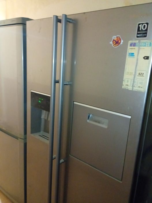 Хладилник Side by side Samsung