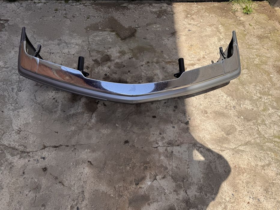 Предна и задна броня за Мерцедес W126 SEC