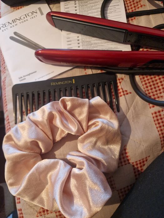 Преса за Коса Remington + подарък