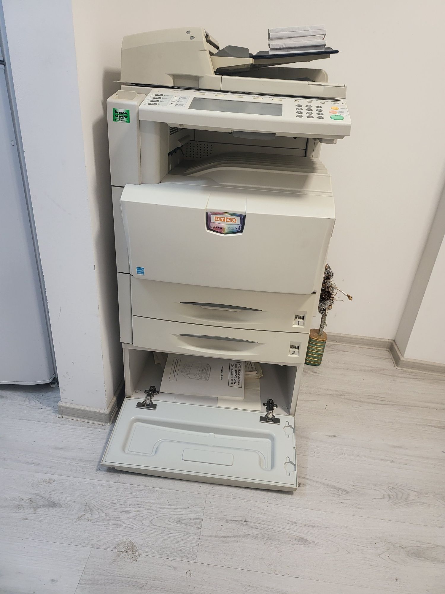 Xerox multifunctional laser color A3