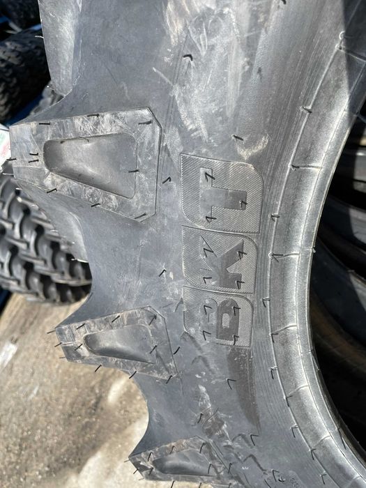 12.4-28 Cauciucuri noi BKT cu 2 ani garantie Anvelope cu livrare