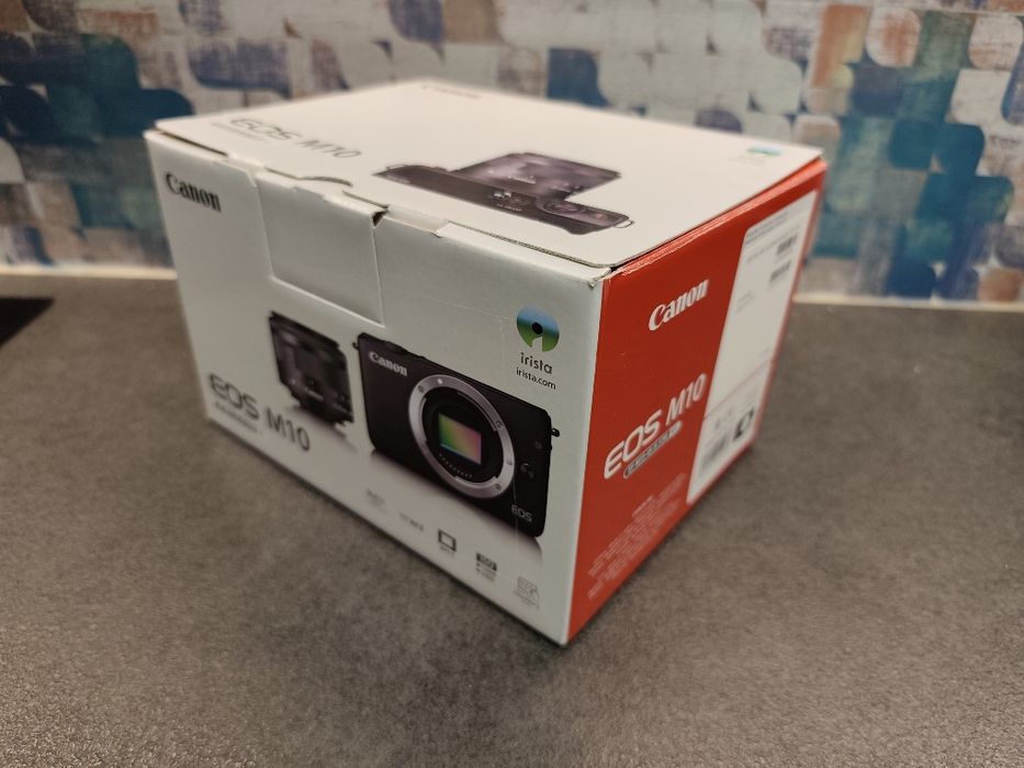 Aparat foto Mirrorless Canon Eos M10 Obiectiv 15-45mm