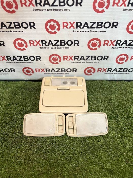 Плафон подсветки салона Lexus RX 300