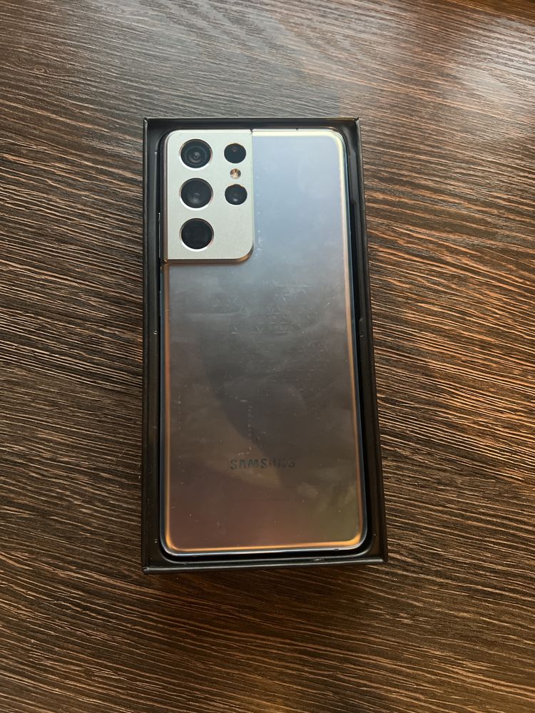 Продается срочно Samsung S21 Ultra